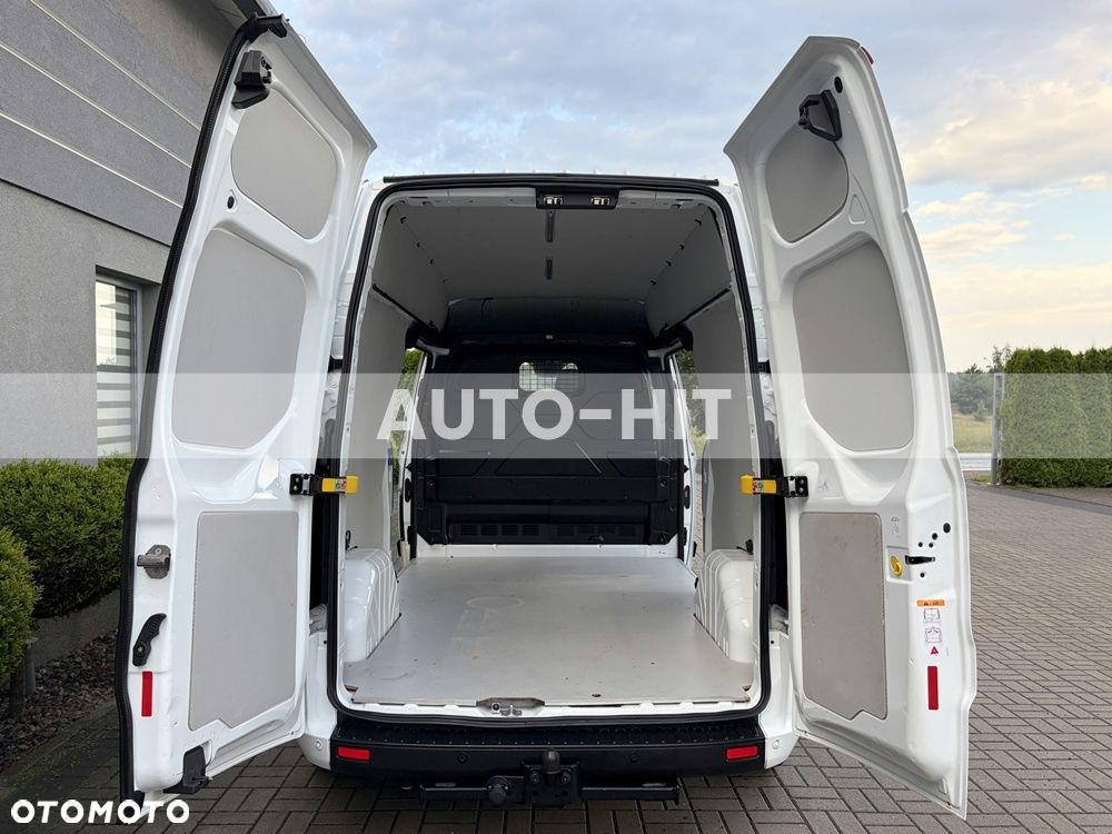 Ford Transit - 11