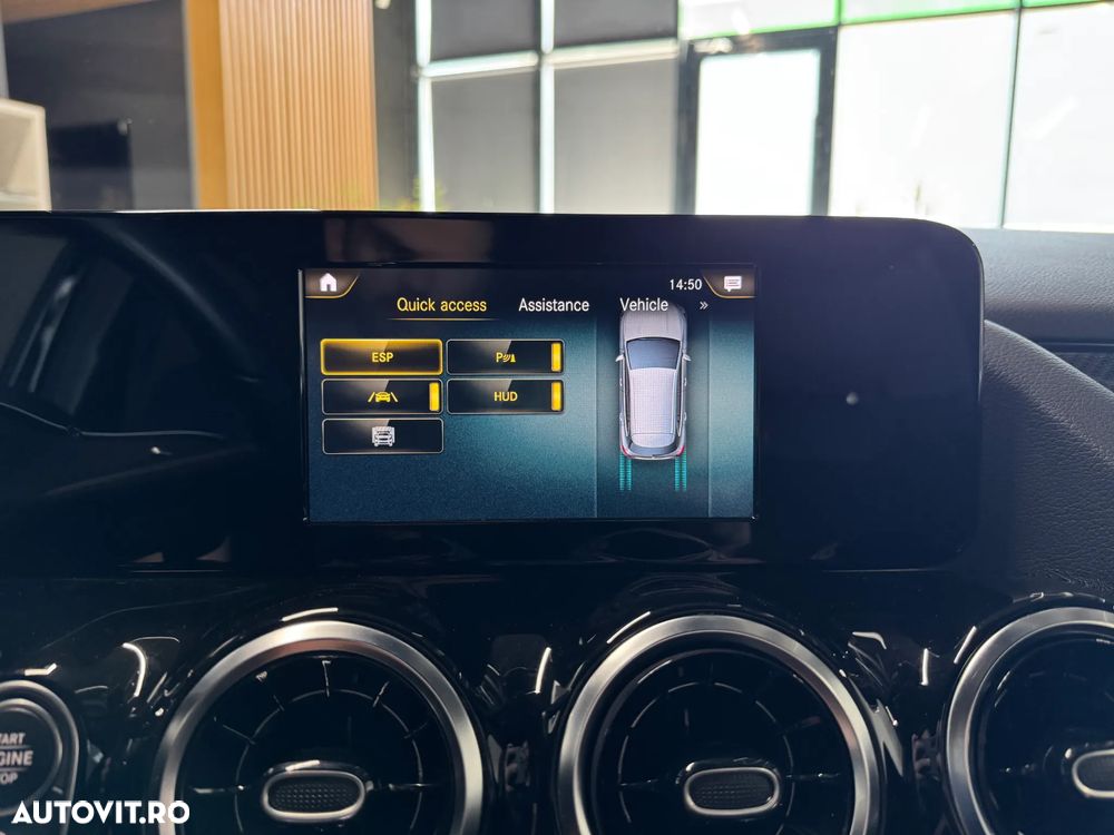 Mercedes-Benz GLA 180 d Aut. - 16