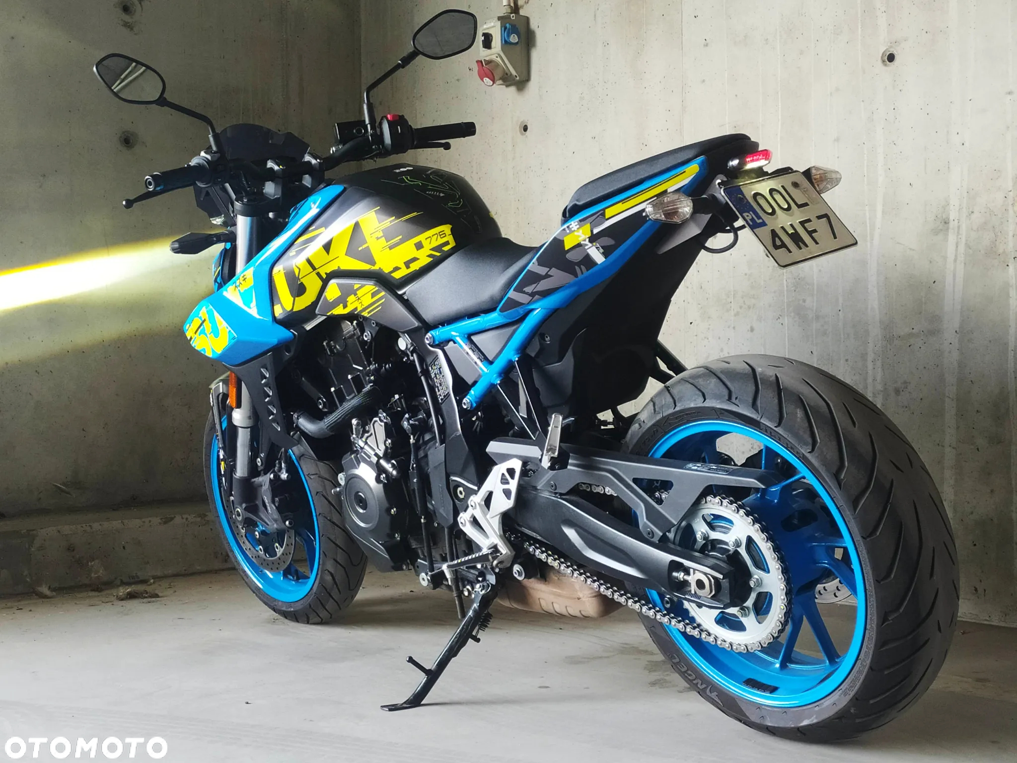 Suzuki GSX - 4
