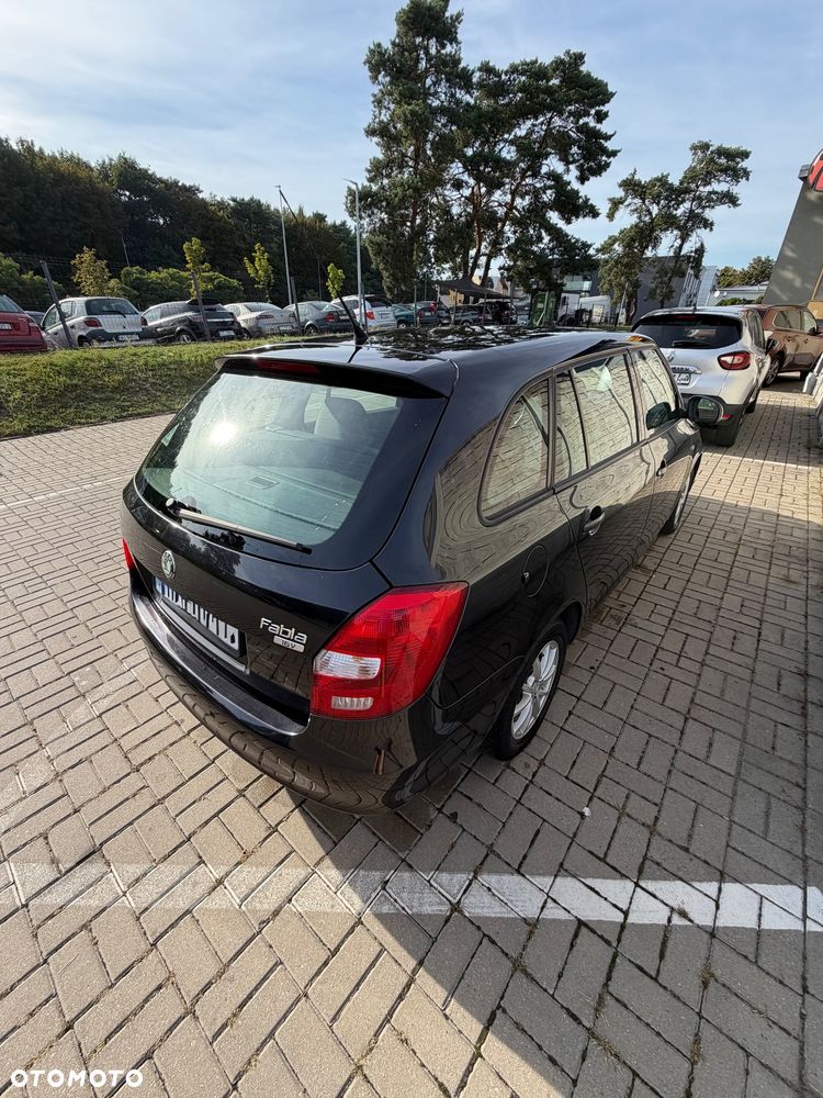 Skoda Fabia 1.4 16V Joy - 11