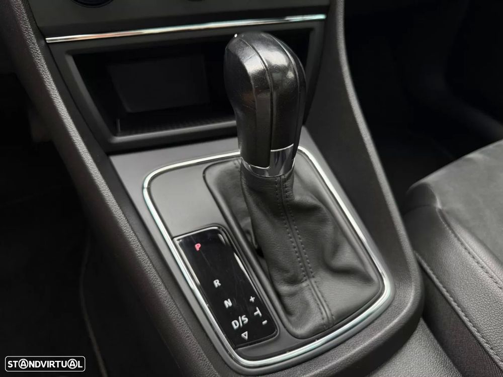 SEAT Leon ST 2.0 TDI DSG Style Edition - 23