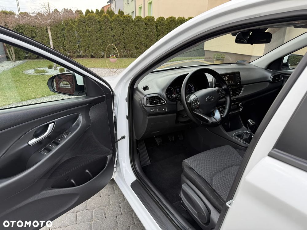 Hyundai i30 1.4 Classic + - 20