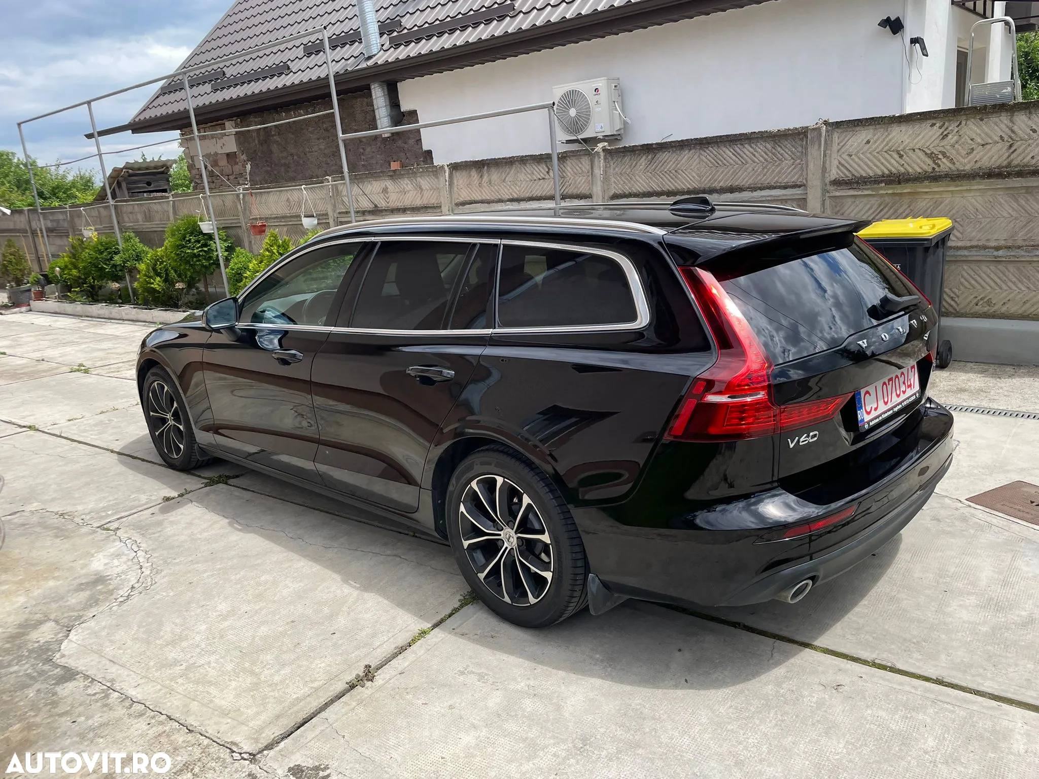 Volvo V60 D3 Momentum Pro - 5