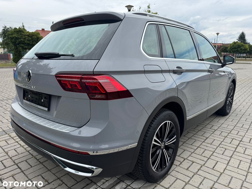 Volkswagen Tiguan - 18