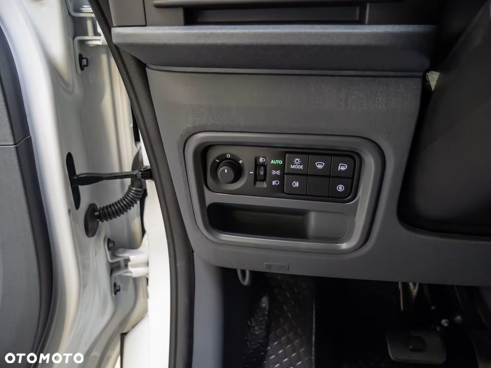 Maxus e-Deliver 5 L1H1 - 11