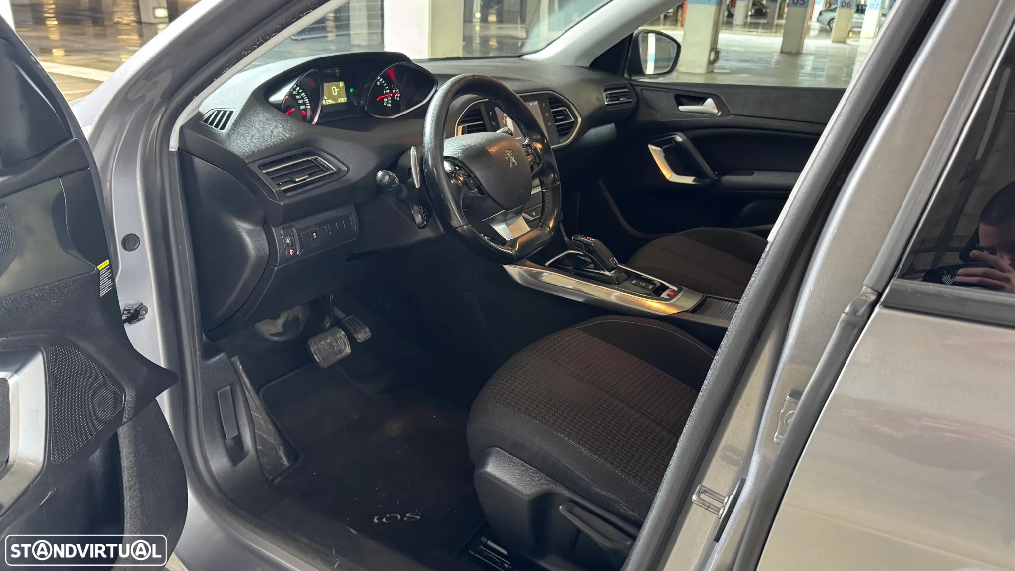Peugeot 308 SW 1.5 BlueHDi Active EAT8 - 11