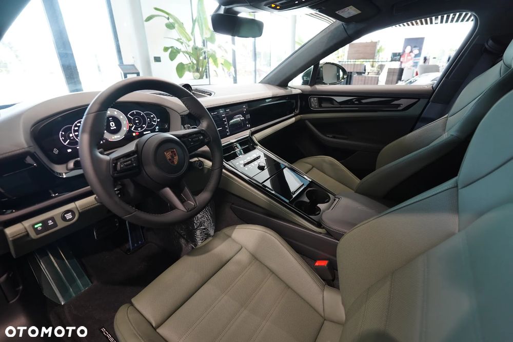 Porsche Panamera GTS - 8