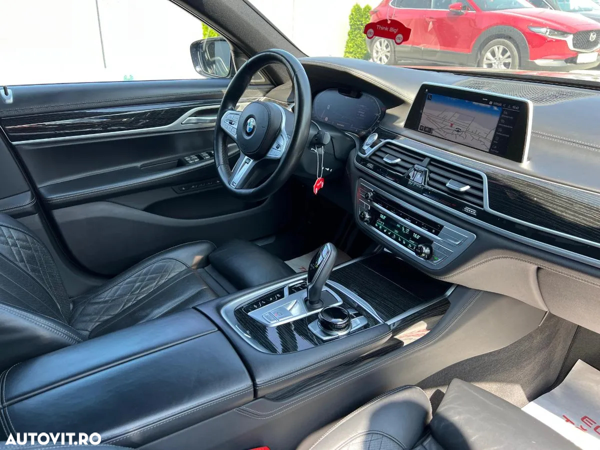 BMW Seria 7 745Le xDrive AT PHEV - 31