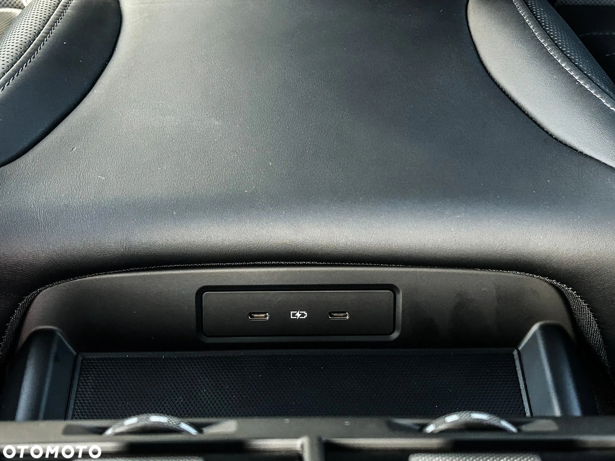 Porsche Panamera - 21