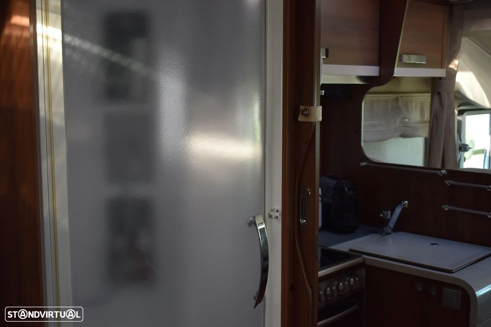 McLouis Nevis 872 - 17