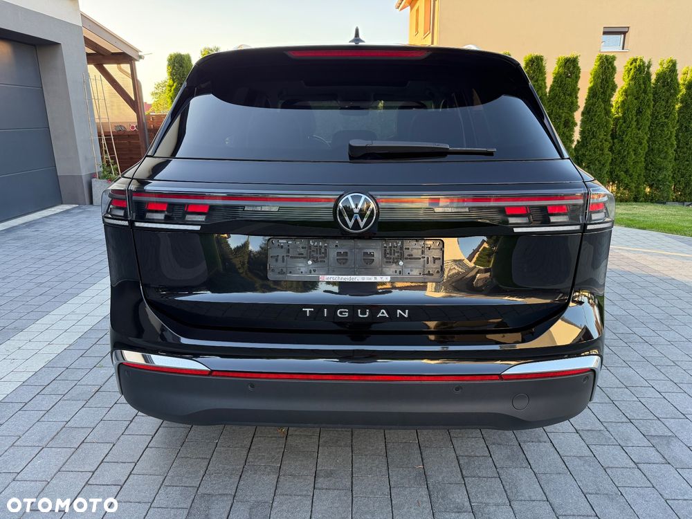 Volkswagen Tiguan 2.0 TDI SCR DSG Elegance - 9