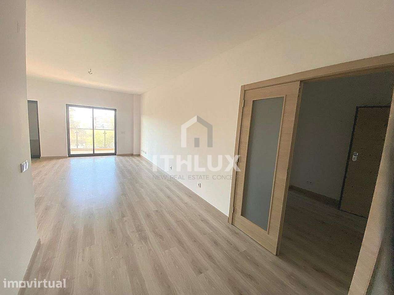 Apartamento T3 Novo com estacionamento, em Loulé - Algarve - Grande imagem: 2/13