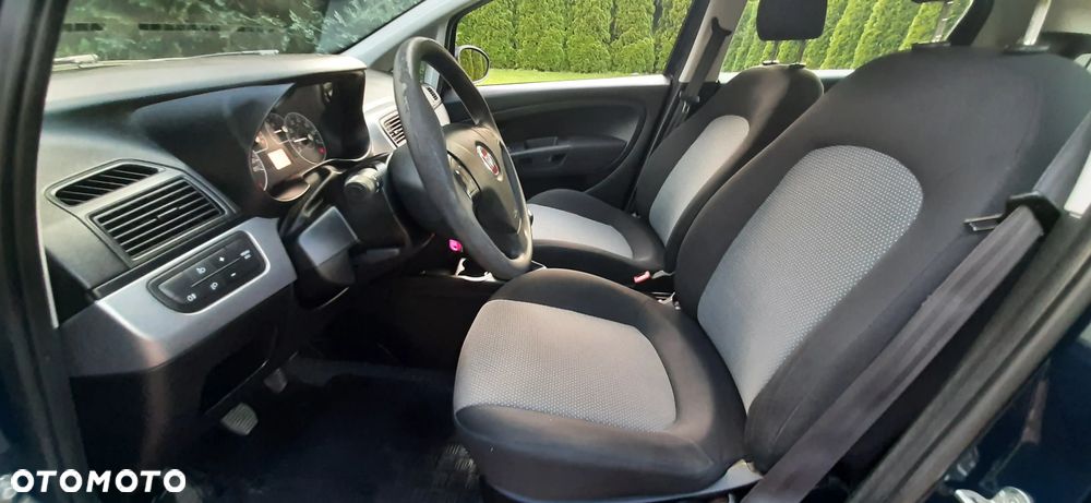 Renault Clio - 37