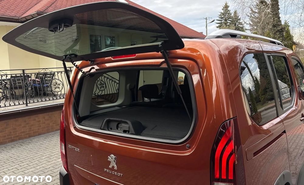 Peugeot Rifter 1.2 PureTech Allure S&S - 3