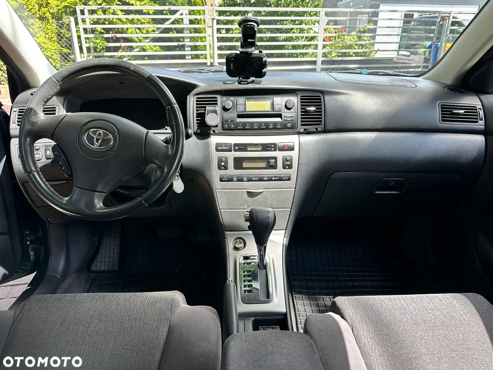 Toyota Corolla 1.6 VVT-i Sol - 11