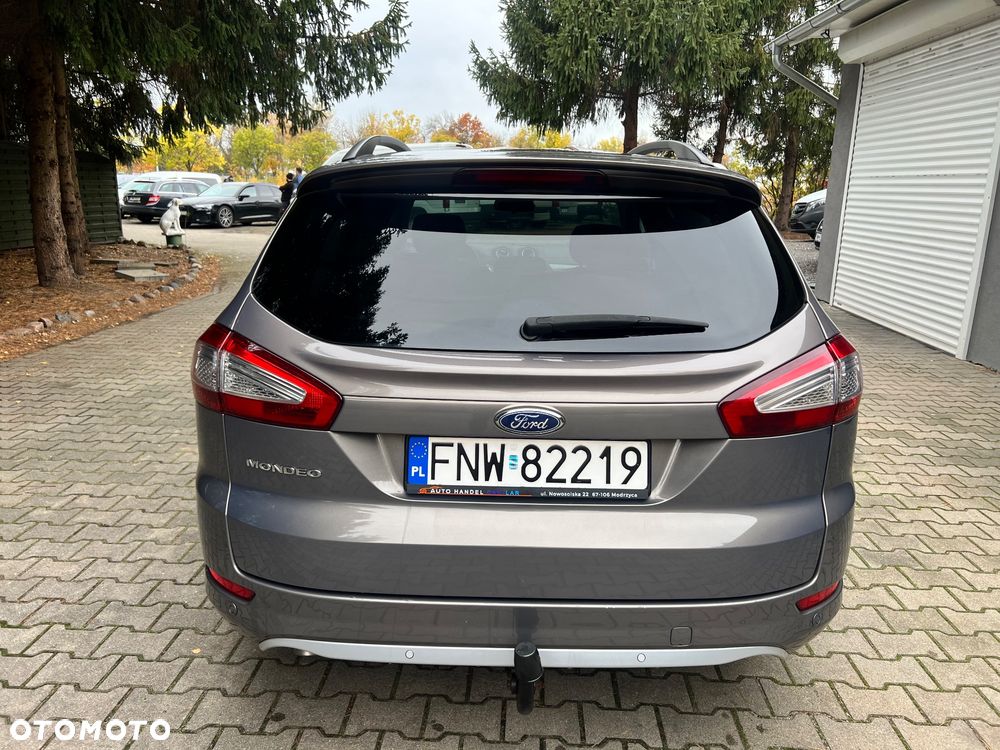 Ford Mondeo 2.0 TDCi Champions Edition - 14