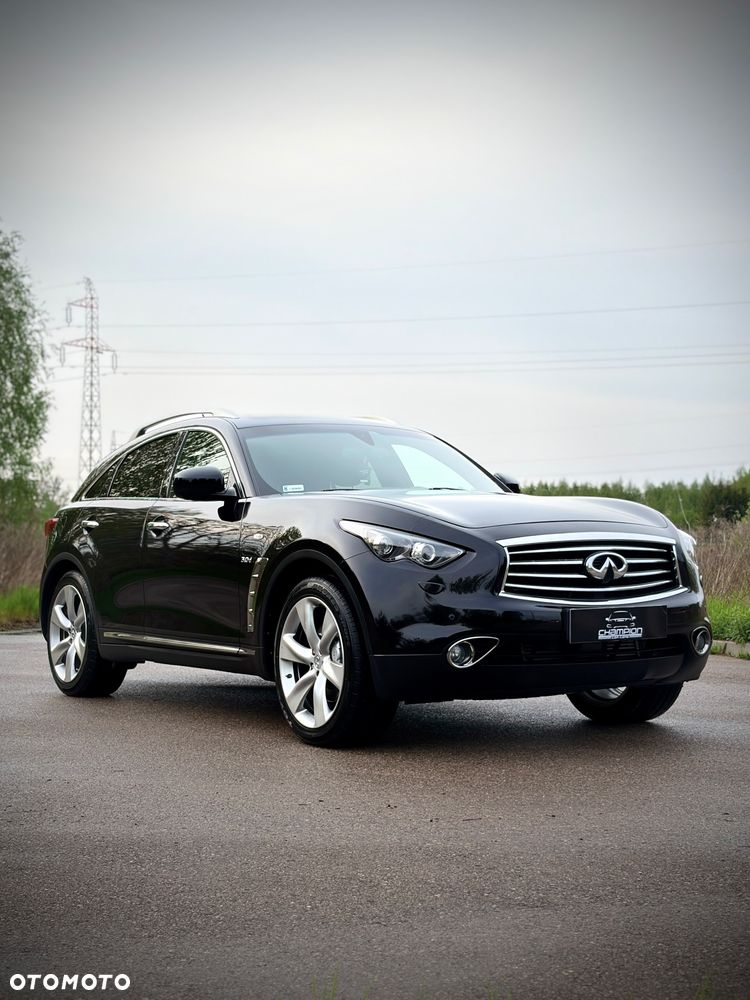 Infiniti QX70 3.0d S - 1