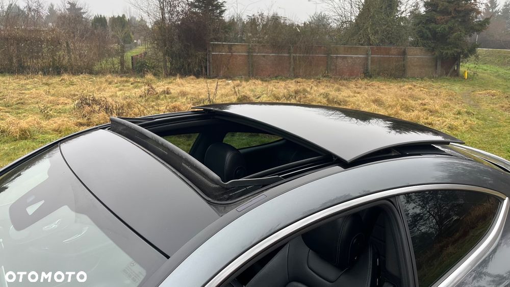 Mercedes-Benz Klasa C 300 4Matic 9G-TRONIC AMG Line Plus - 37