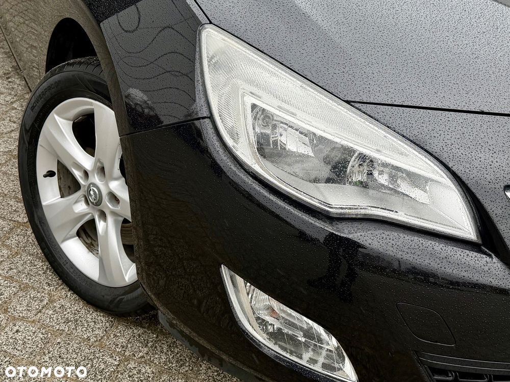 Opel Astra - 35