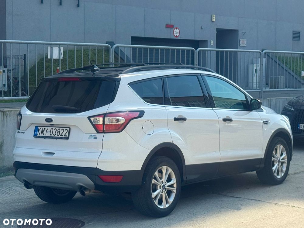 Ford Kuga 1.5 EcoBoost 4x4 Black & Silver - 6