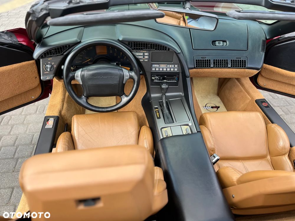 Chevrolet Corvette Convertible 5.7 - 18