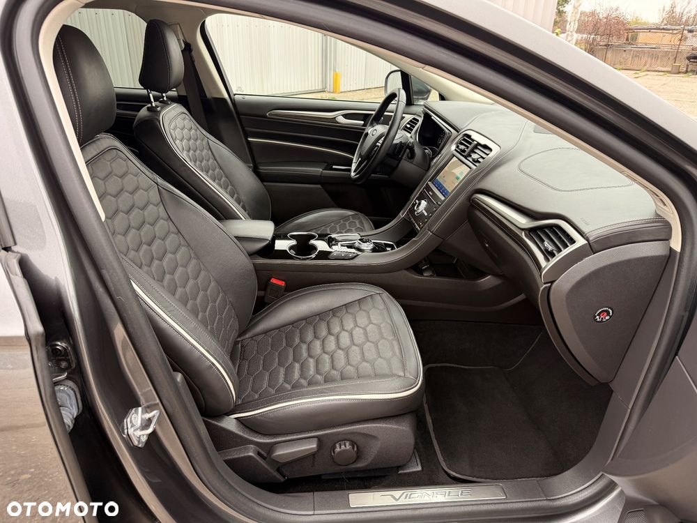Ford Mondeo 2.0 EcoBlue VIGNALE - 17