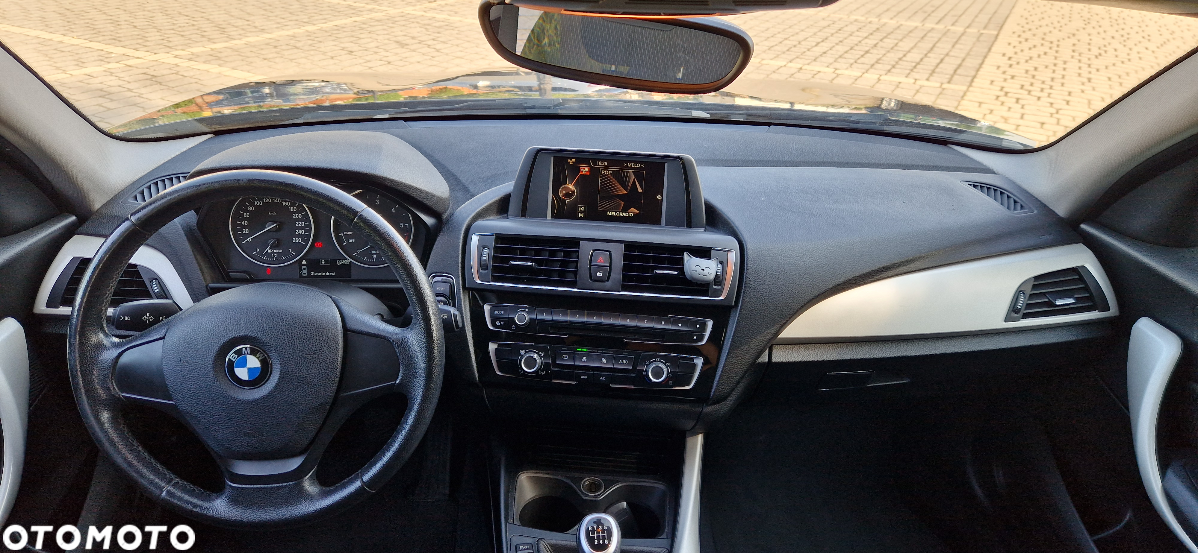 BMW Seria 1 - 13