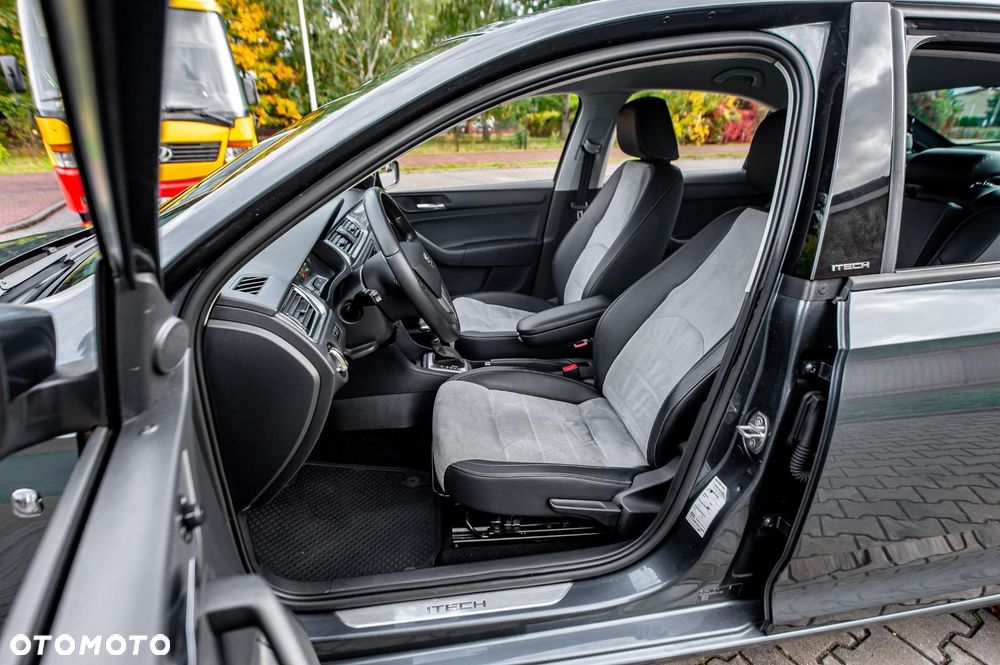Seat Toledo 1.4 TSI Reference DSG - 22