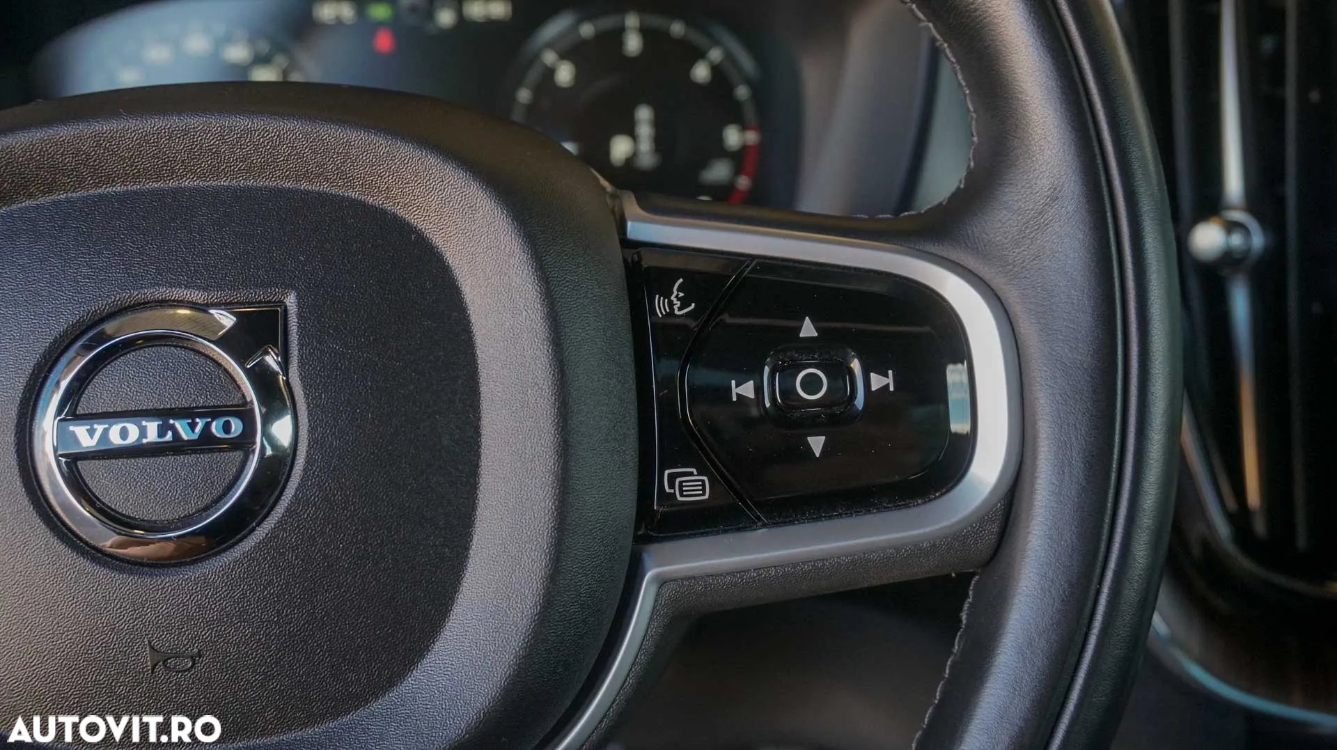 Volvo XC 60 B4 D AWD Geartronic Inscription - 19