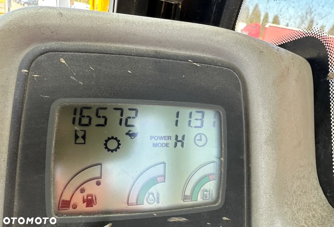 JCB JS145W - 13