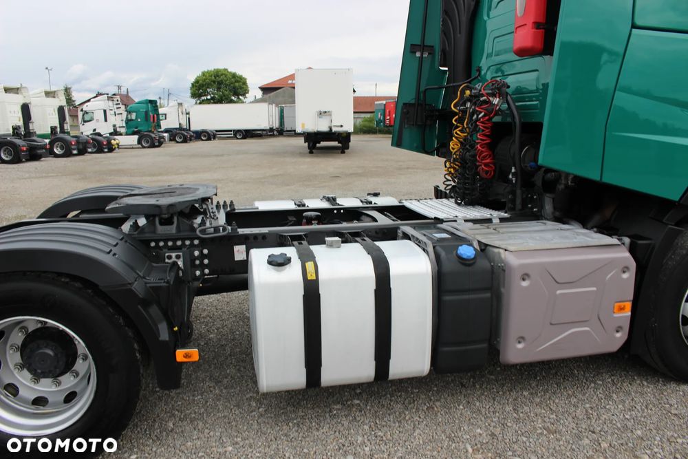 Renault T440 *13L* /2 ZBIORNIKI/ OPONY 80% /ACC / BL.MOSTU / Euro 6 /*SERWIS FR*/ STAN IDEALNY / - 32
