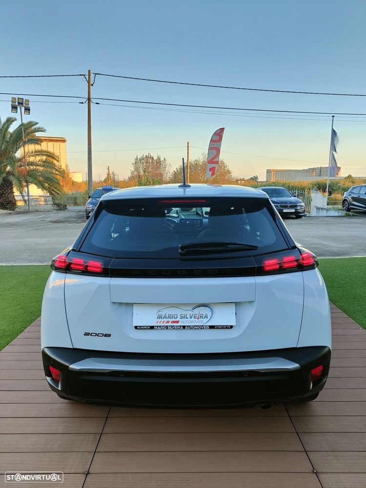 Peugeot 2008 1.2 PureTech Active Pack - 21