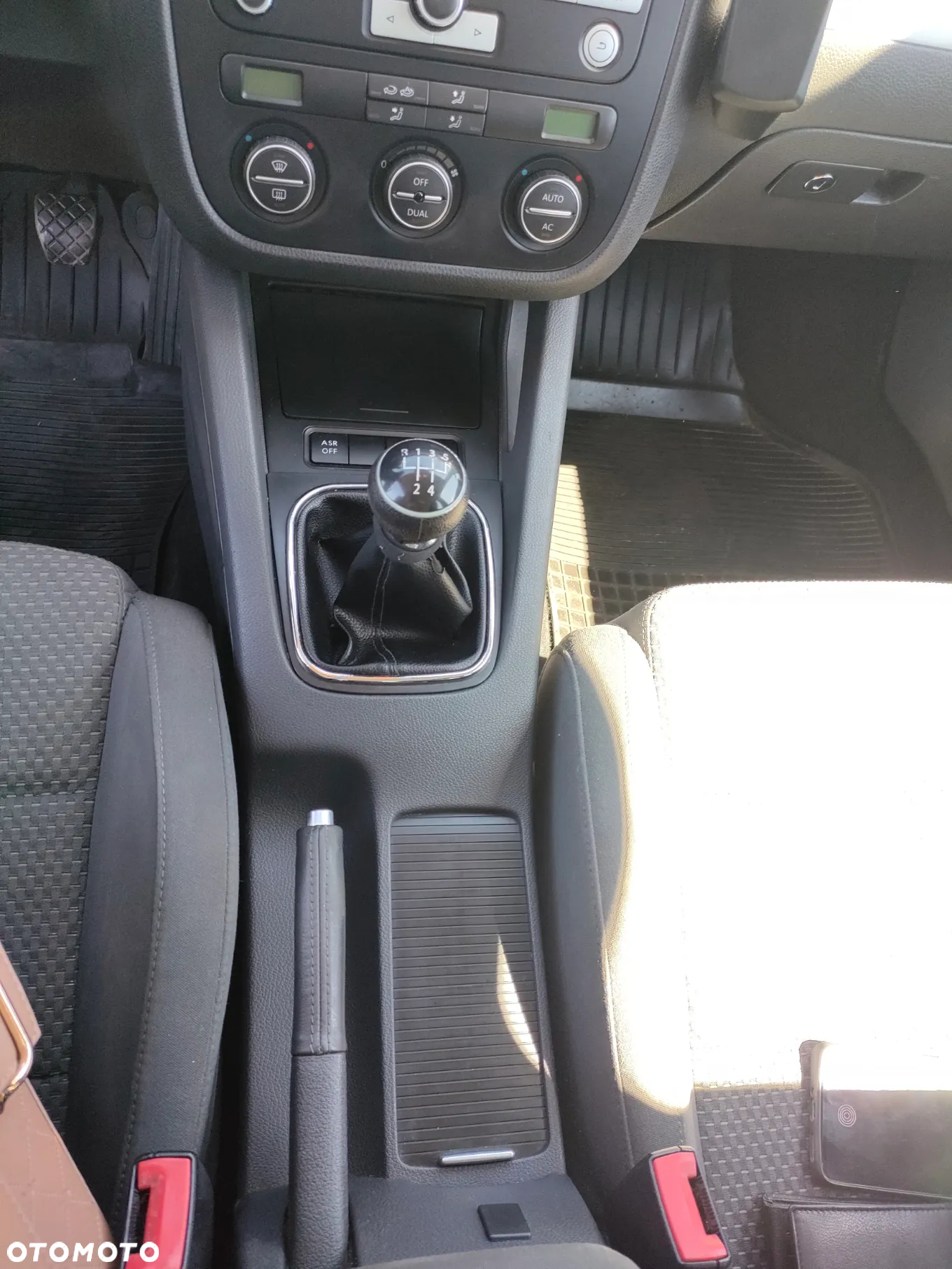 Volkswagen Golf V 1.9 TDI Sportline - 7