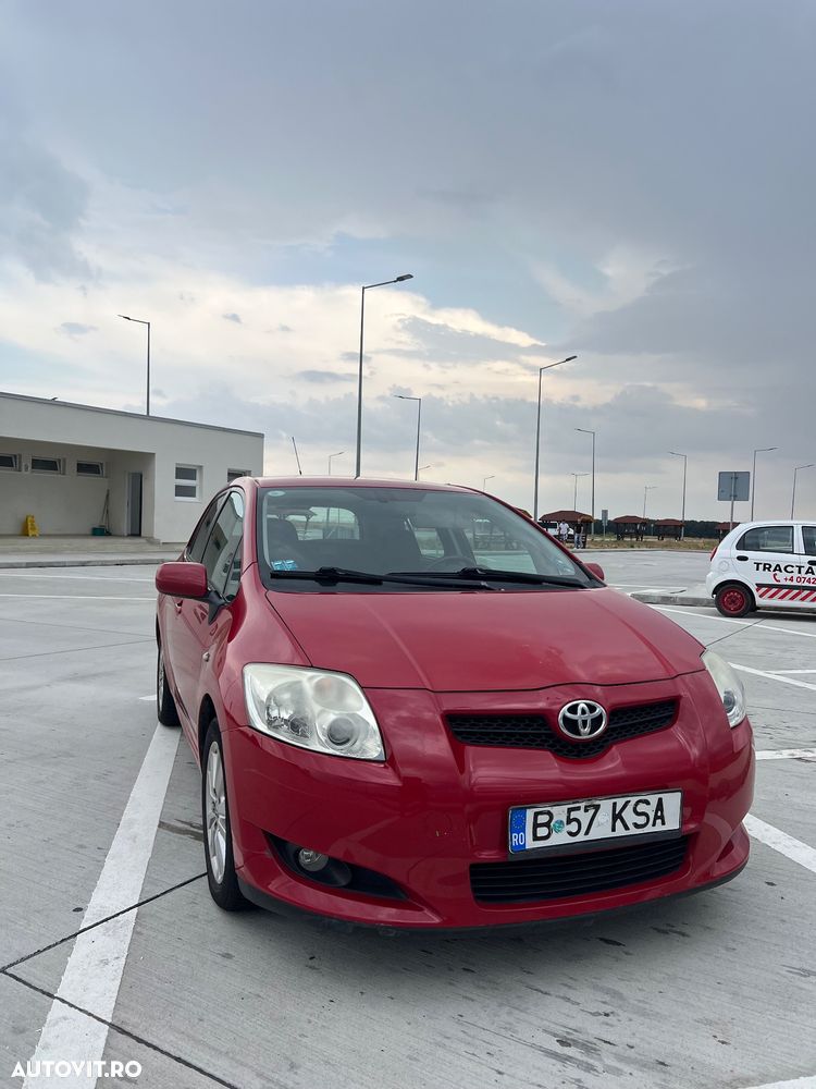 Toyota Auris - 2