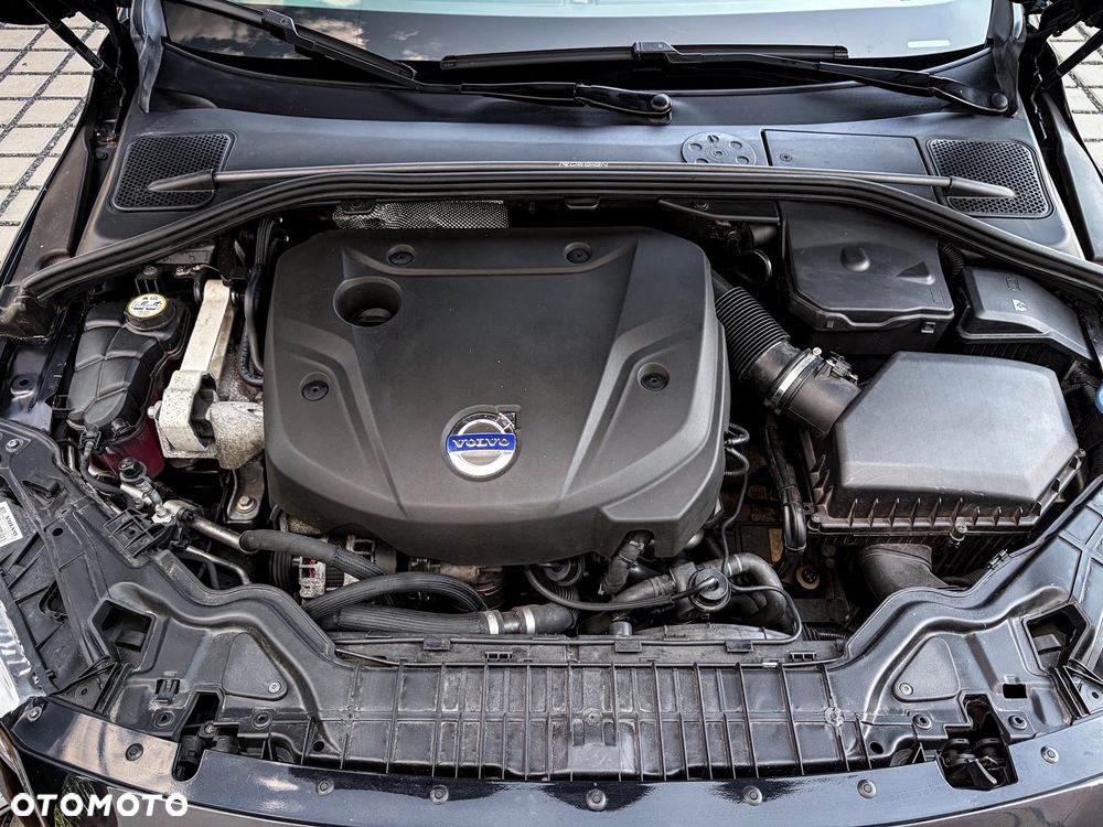 Volvo S60 D4 Geartronic Momentum - 39