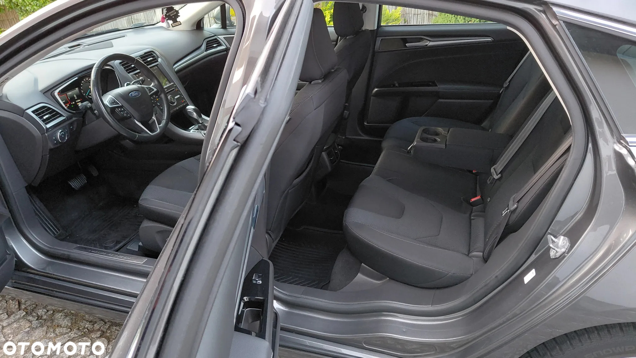 Ford Mondeo 2.0 TDCi Bi-Turbo Titanium PowerShift - 14