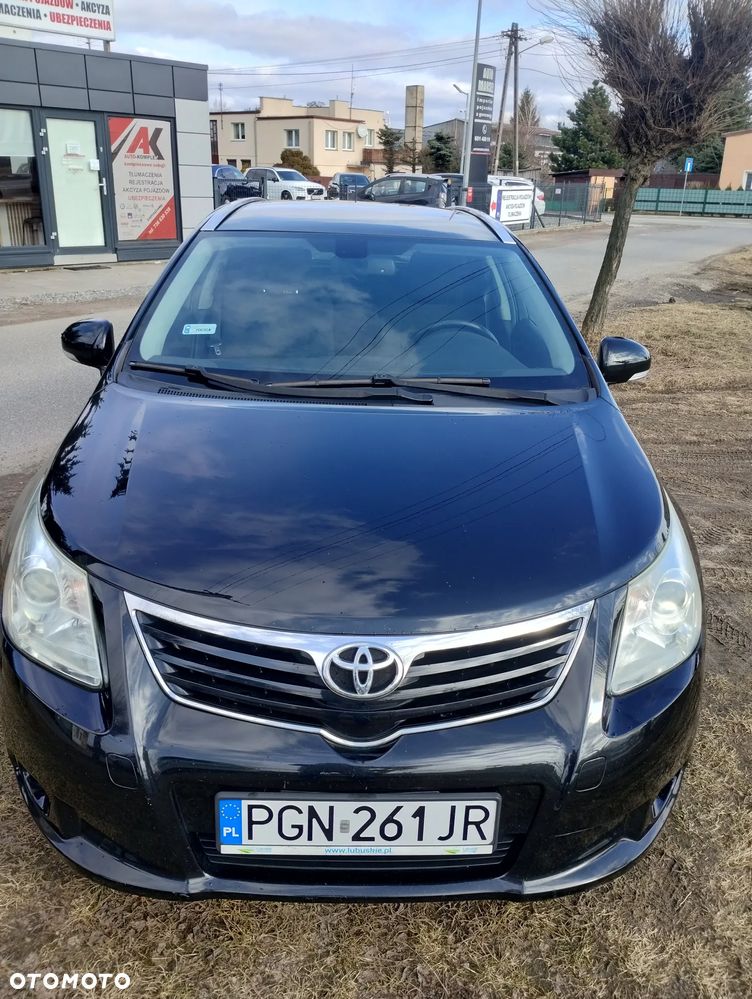 Toyota Avensis 2.0 D-4D - 9