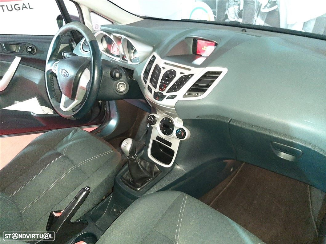 Ford Fiesta 1.25 Trend - 12