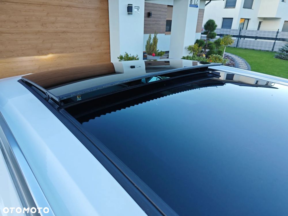 Opel Insignia - 22