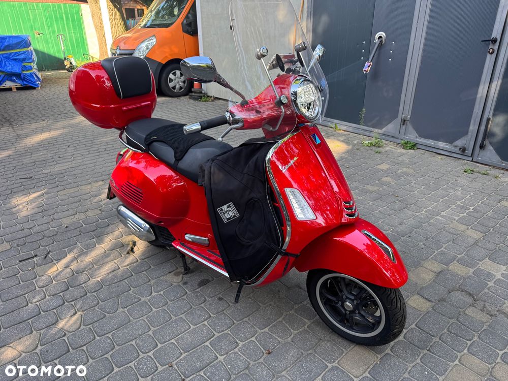 Vespa GTS - 12