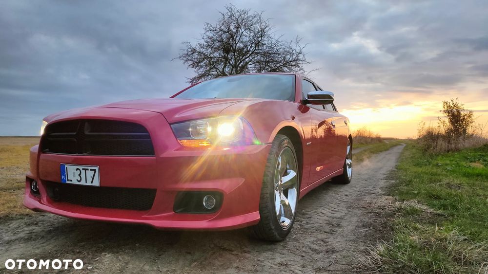 Dodge Charger - 5