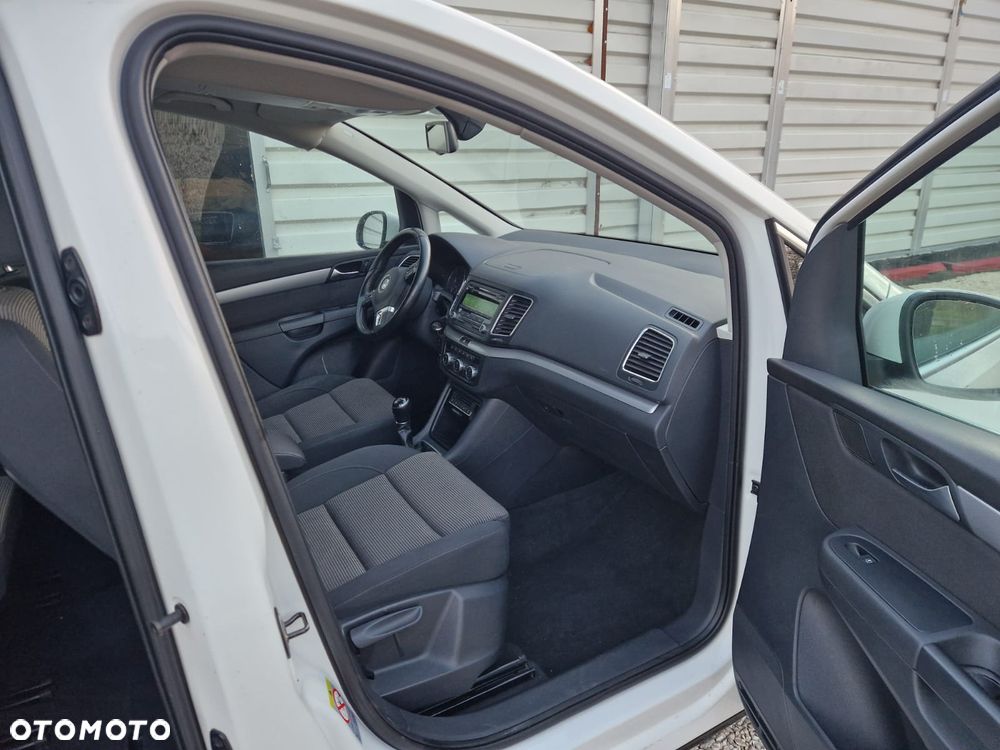 Volkswagen Sharan 2.0 TDI BlueMotion Technology Life - 11