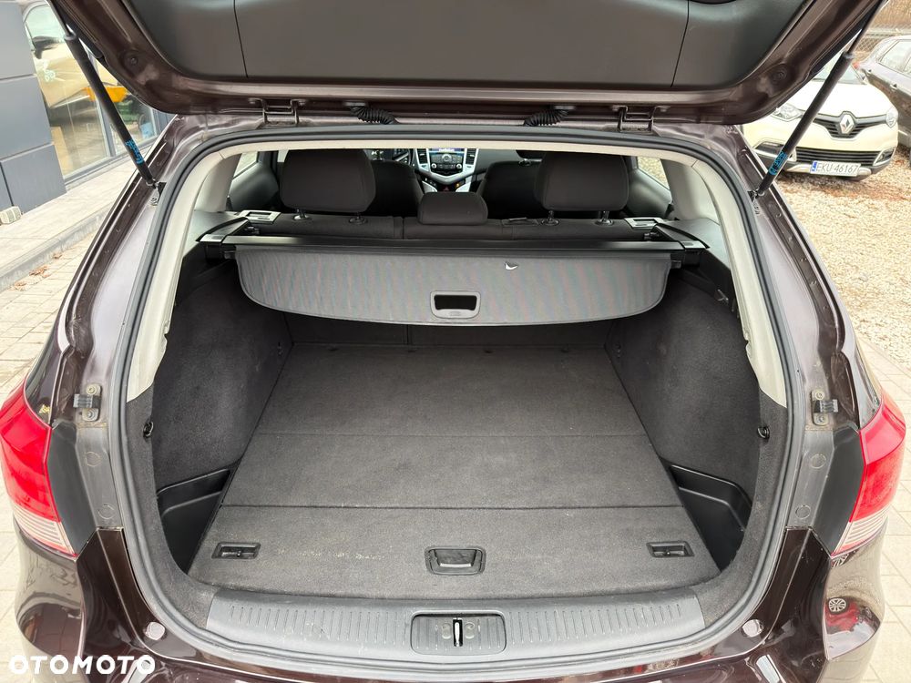 Chevrolet Cruze 1.4 T LT - 27