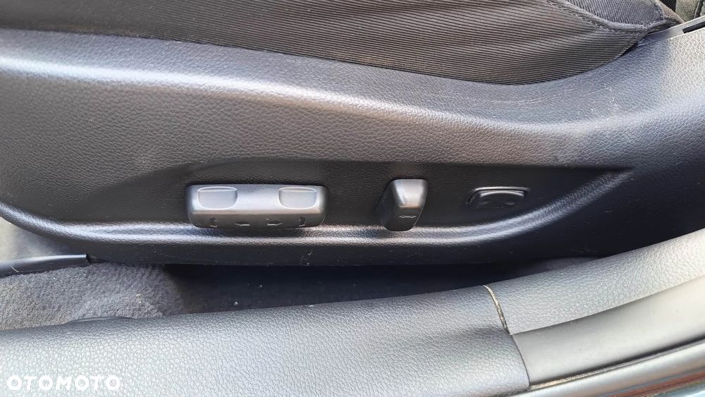 Hyundai i40 1.6 GDI Comfort + - 31