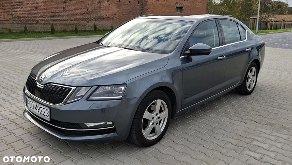 Skoda Octavia 2.0 TDI Style DSG - 3