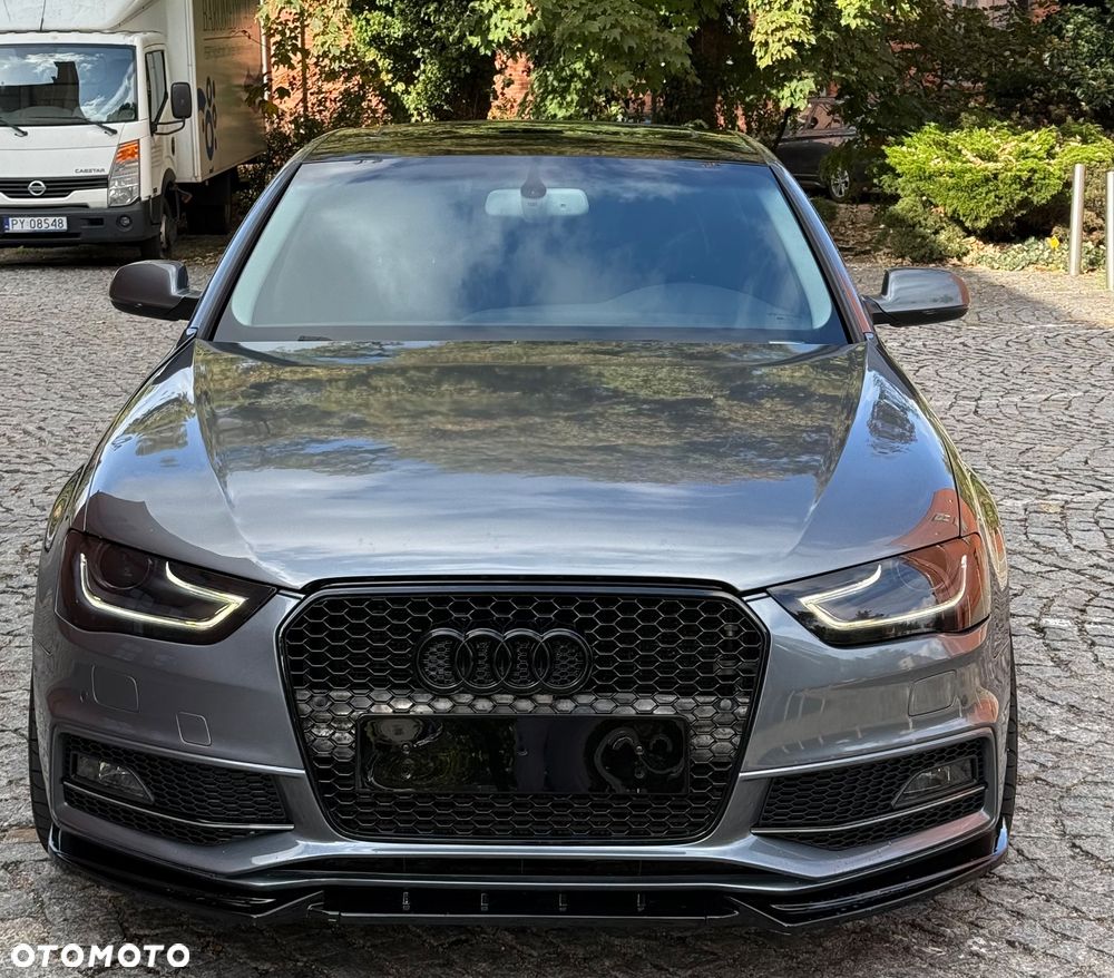 Audi A4 2014 photo 2