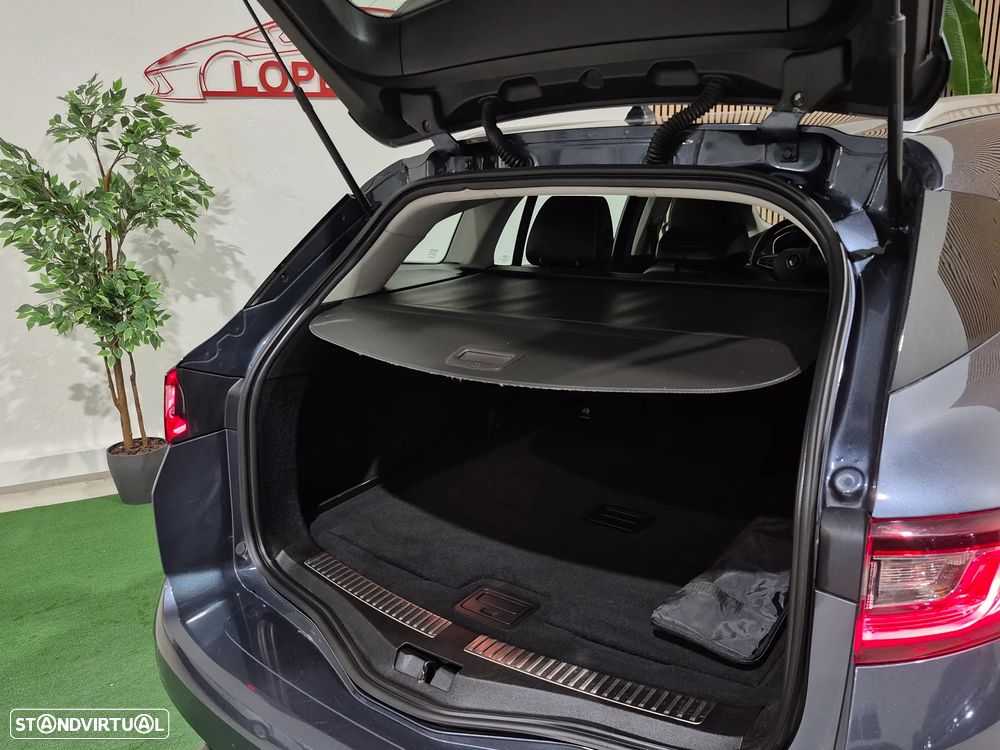 Renault Mégane Sport Tourer 1.2 TCE Intens - 32