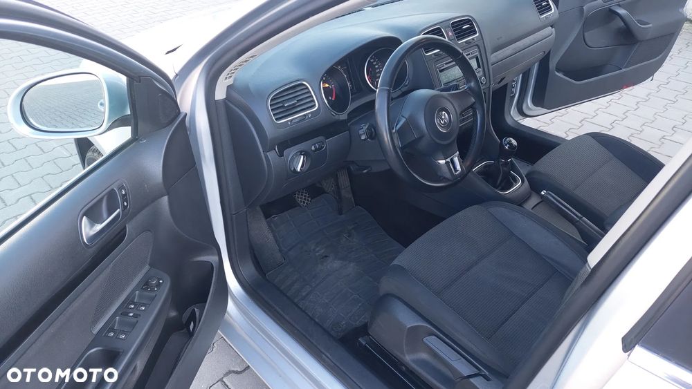 Volkswagen Golf 1.6 TDI Highline - 10