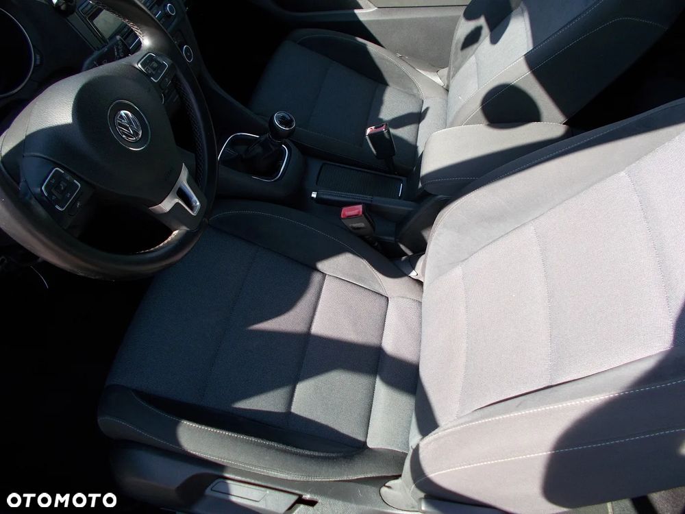 Volkswagen Golf 1.2 TSI BMT Trendline - 17