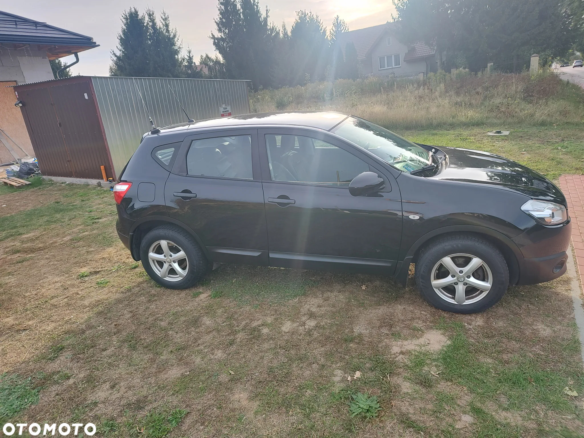 Nissan Qashqai - 2